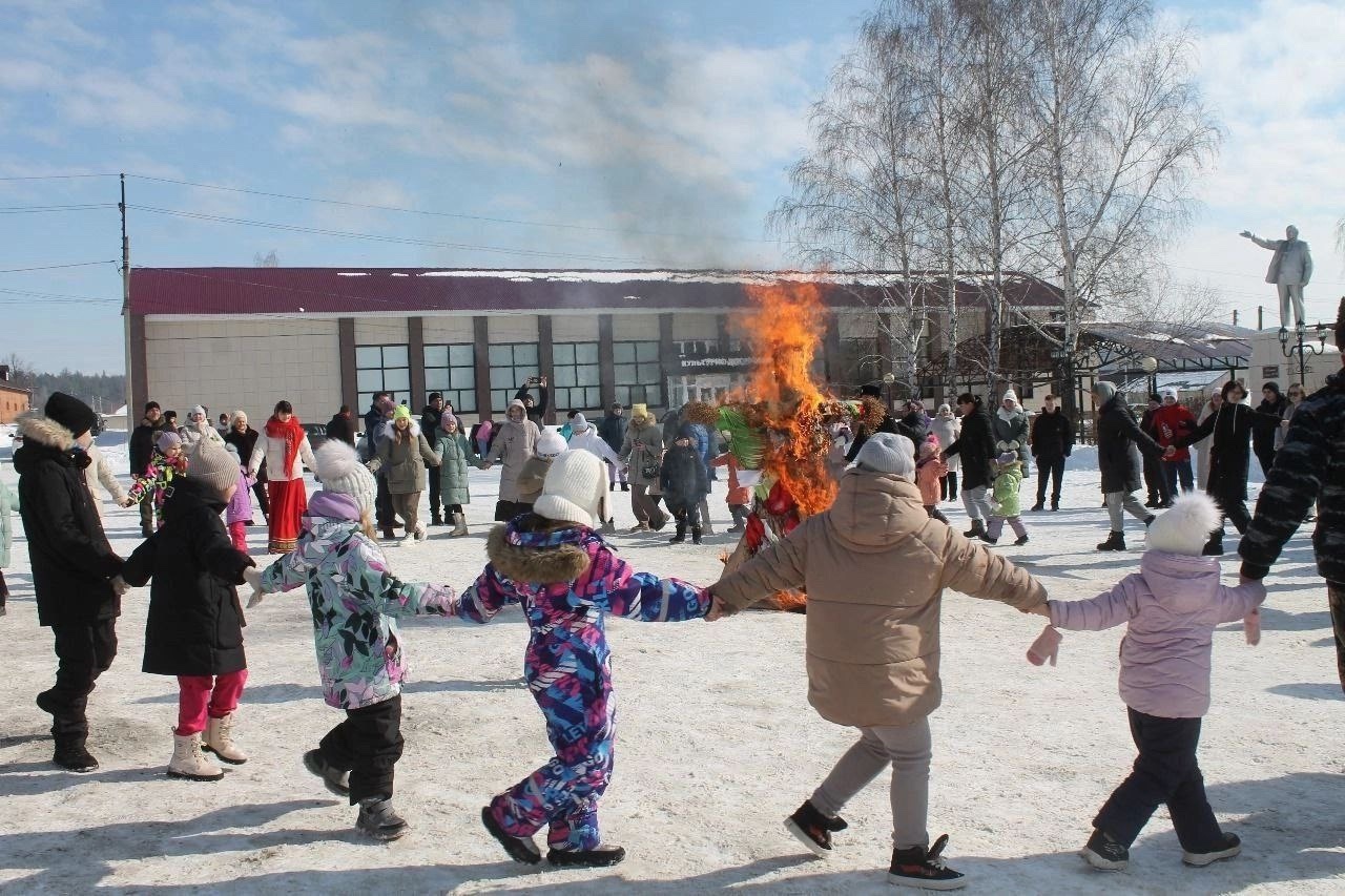 Масленичные гуляния.