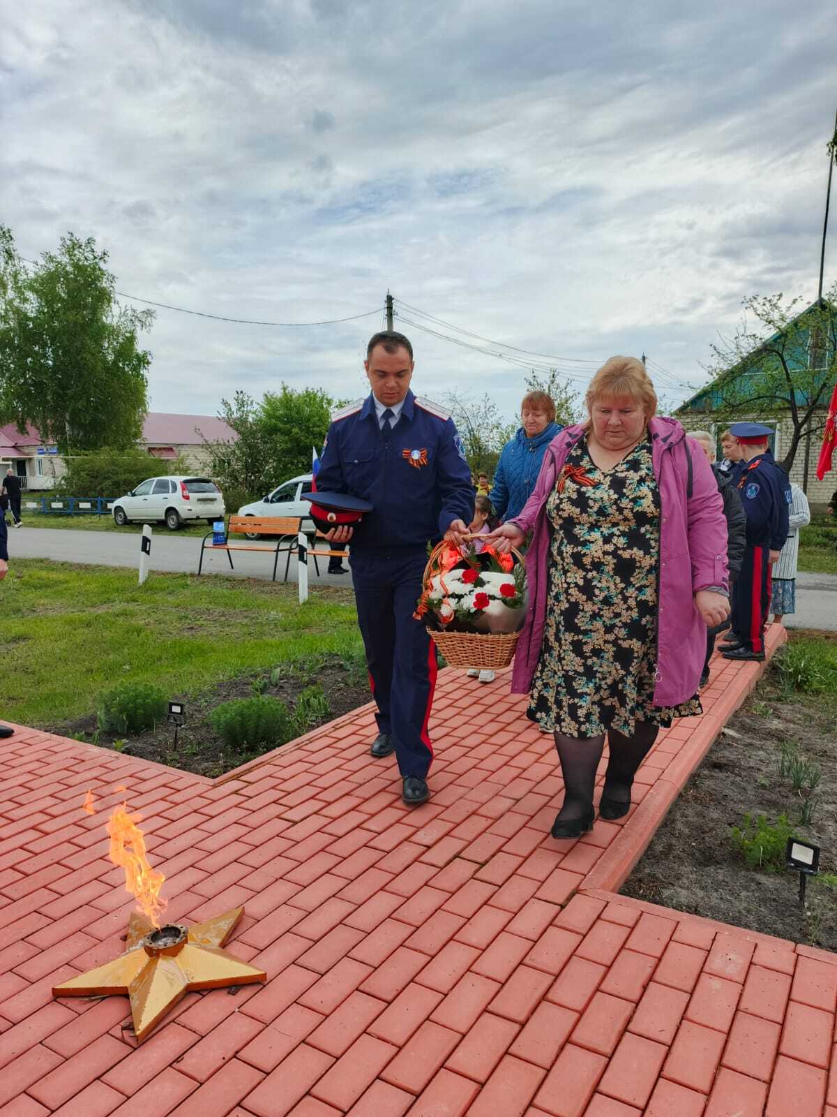 Торжественный митинг в с.Комаровка.